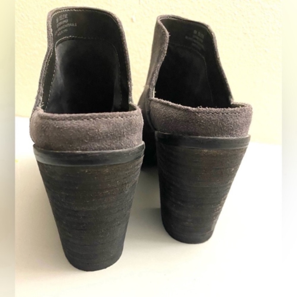 Dolce Vita Gray Heeled Mules genuine suede, very cute.Size 8 M . - Picture 10 of 10